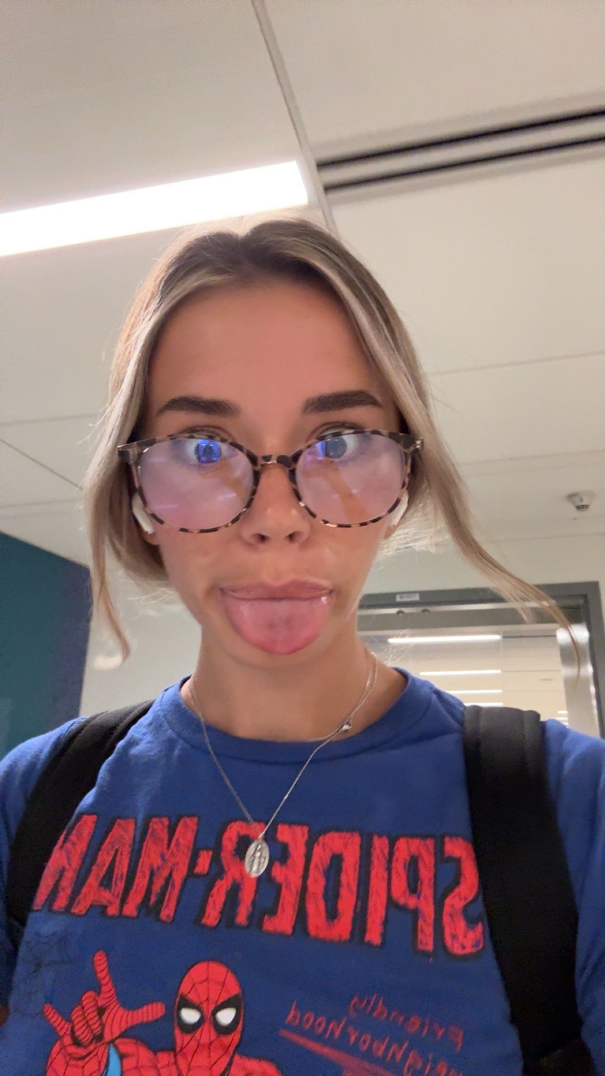 sadie.mckenna snapchat image archive image