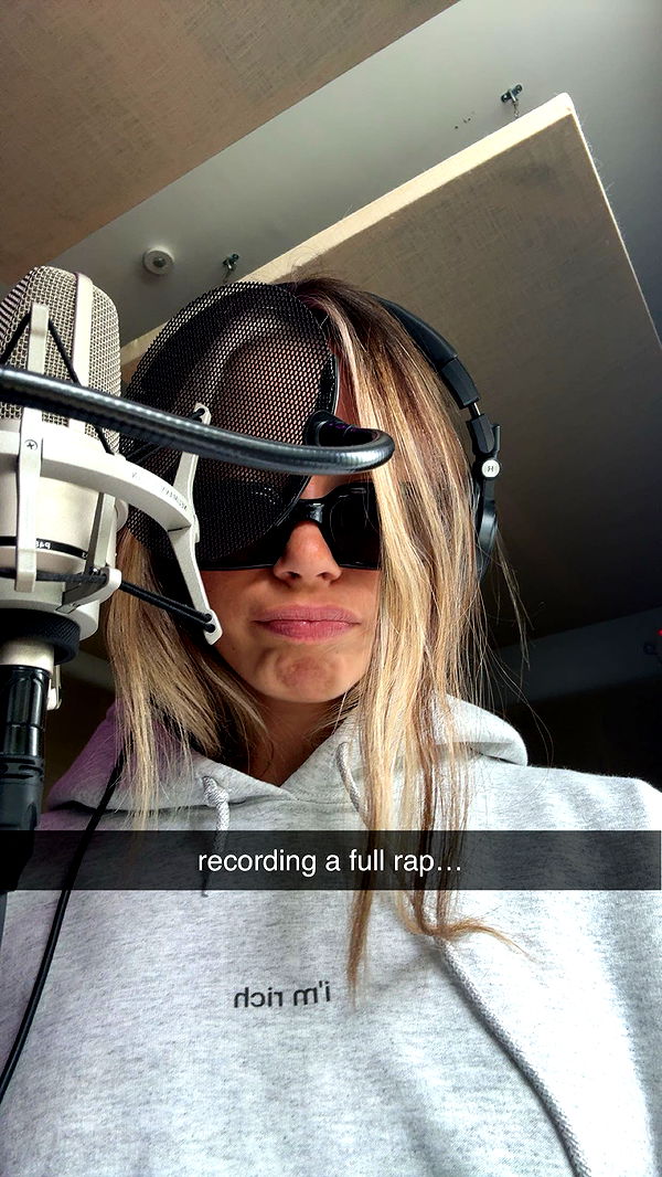 sadie.mckenna image ~ Altpins