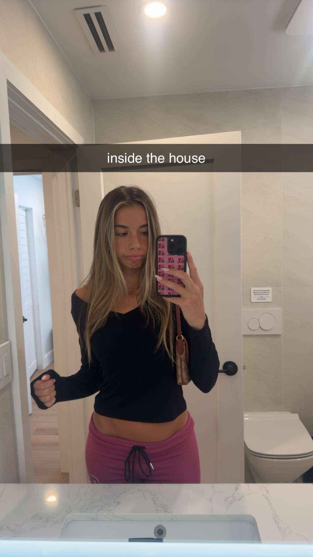 sadie.mckenna snapchat image archive image