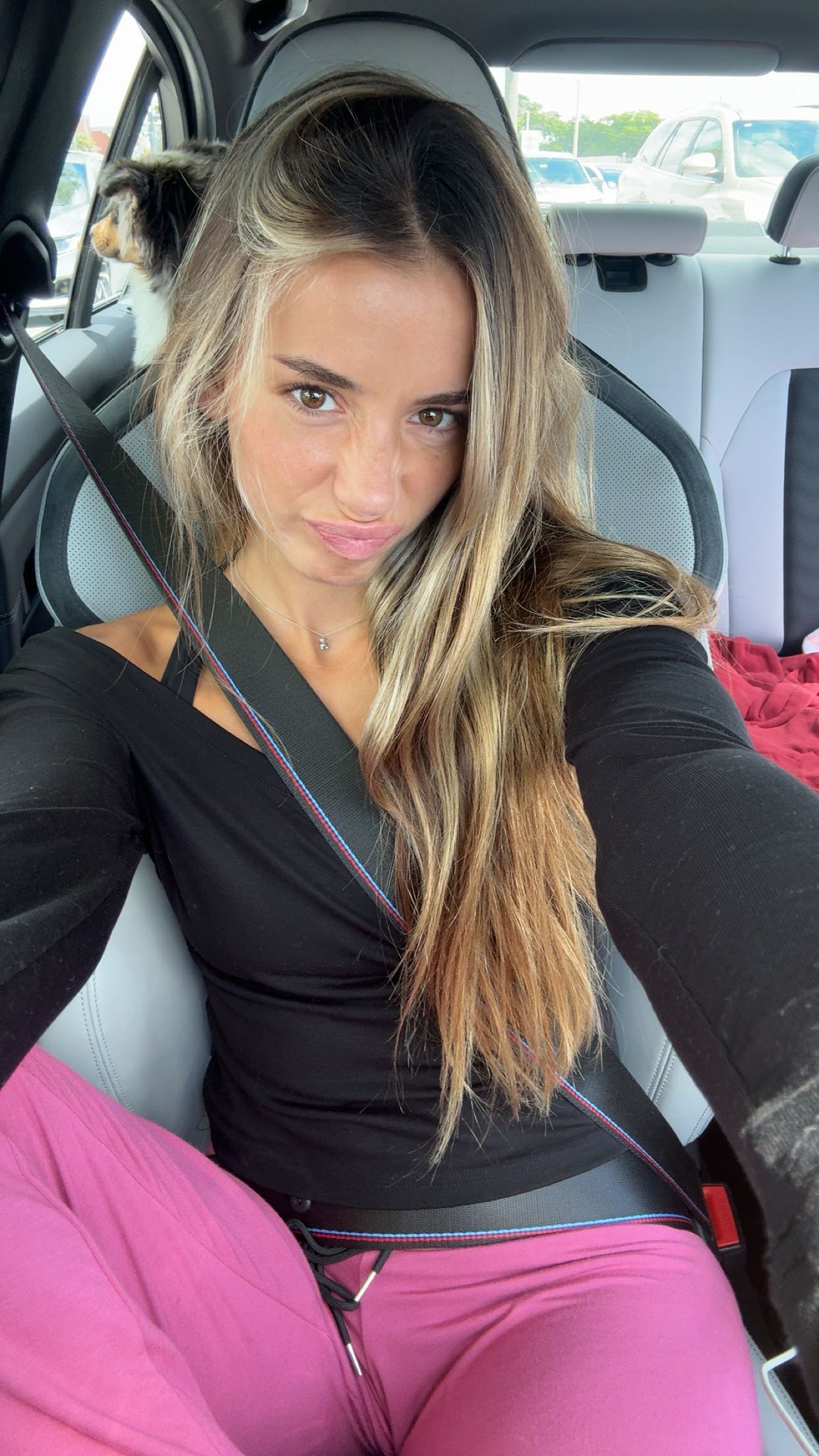 sadie.mckenna snapchat image archive image