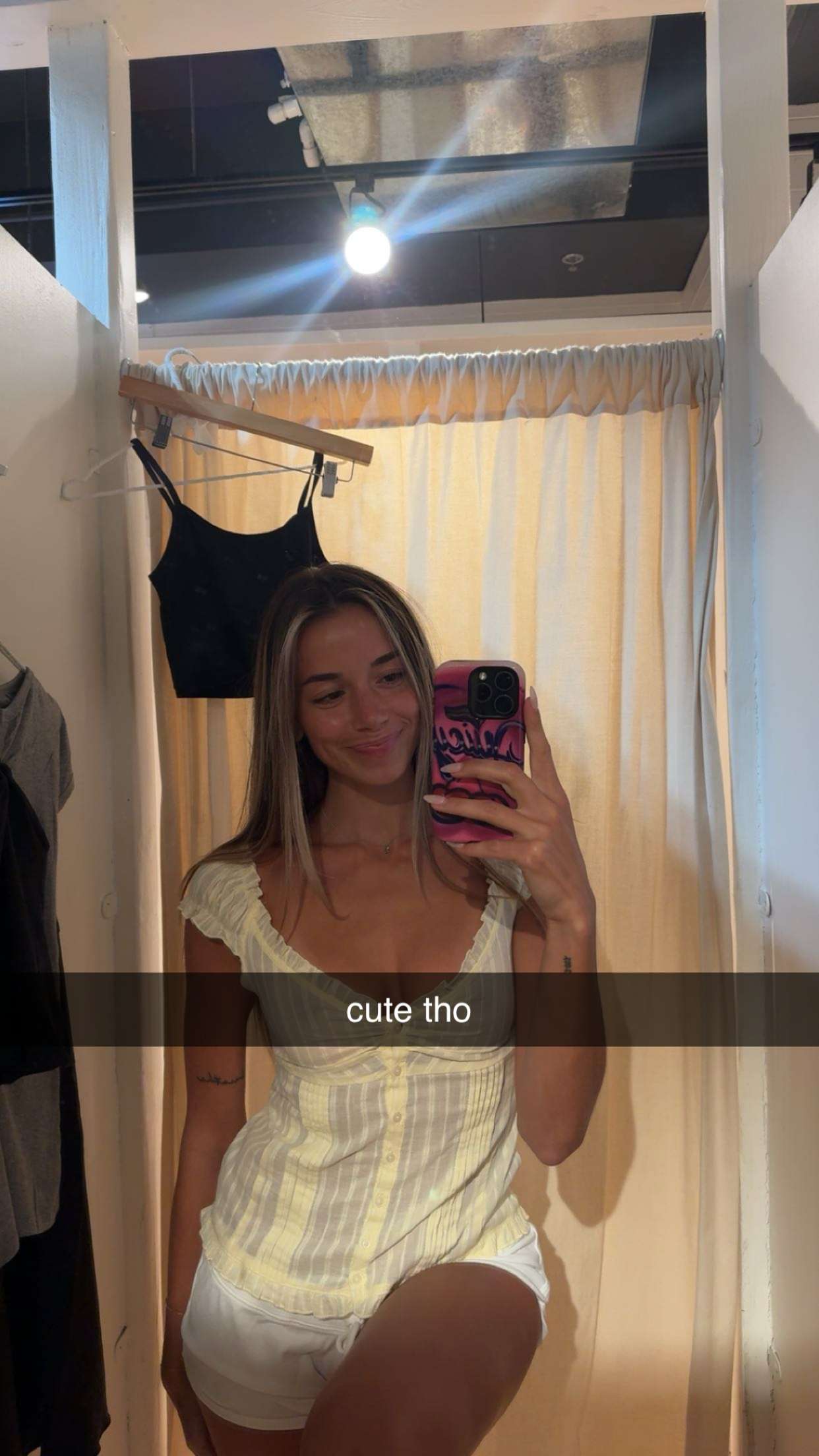 sadie.mckenna snapchat image archive image