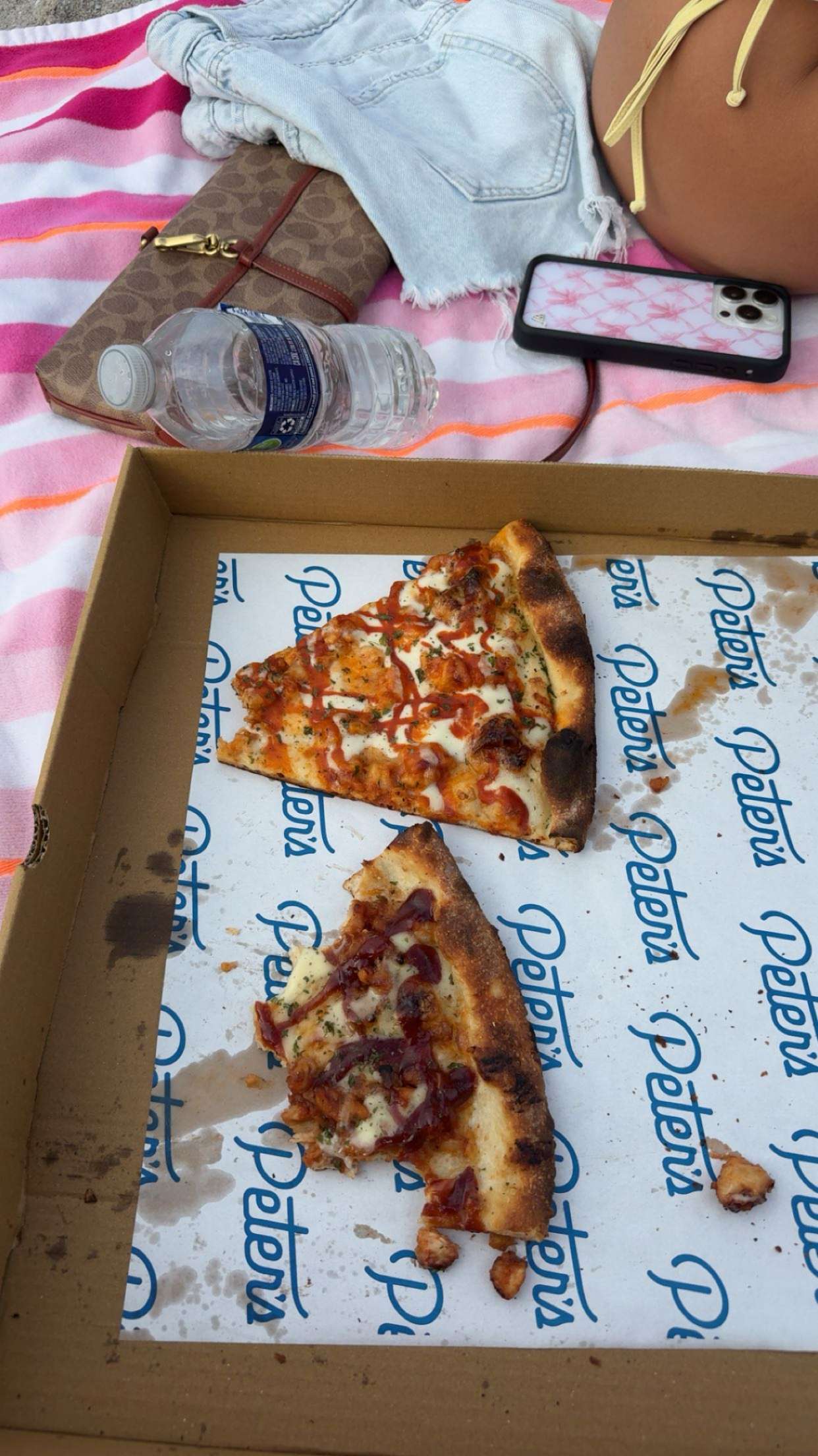 sadie.mckenna snapchat image archive image