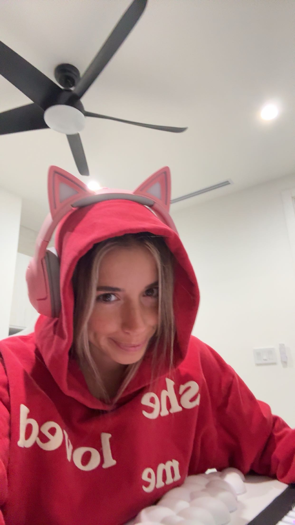 sadie.mckenna snapchat image archive image