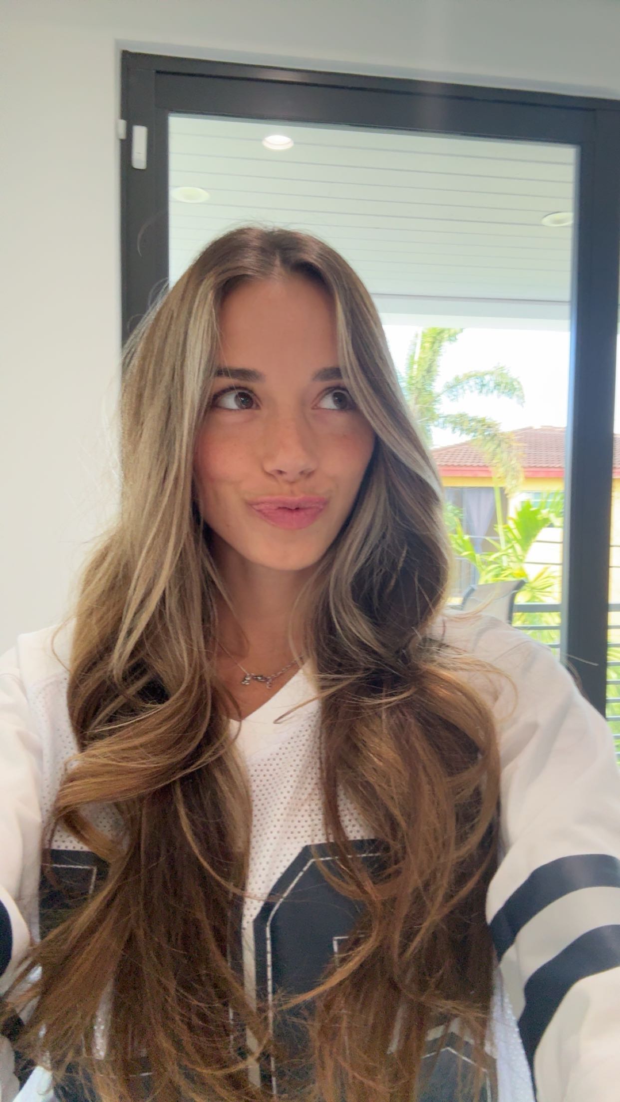 sadie.mckenna snapchat image archive image