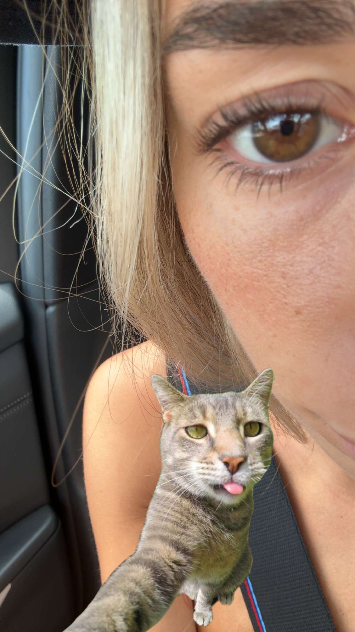 sadie.mckenna snapchat image archive image