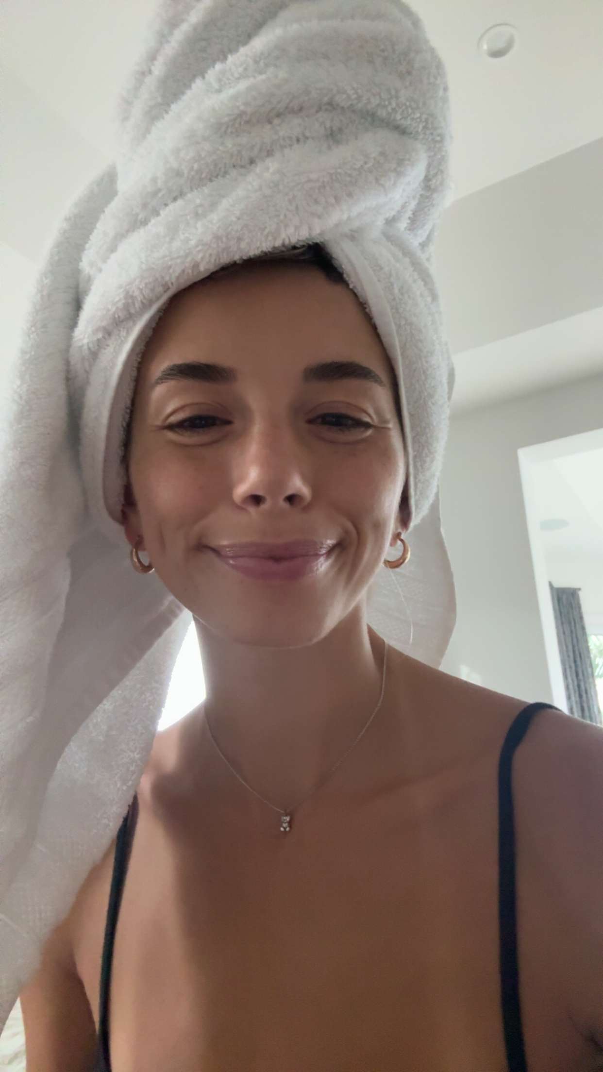 sadie.mckenna snapchat image archive image