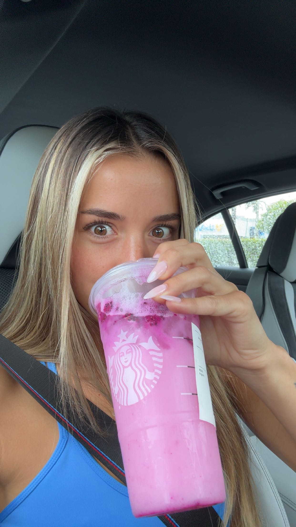 sadie.mckenna snapchat image archive image