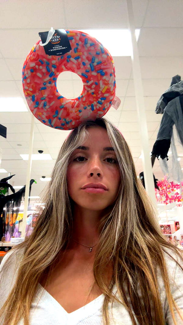 sadie.mckenna image ~ Altpins