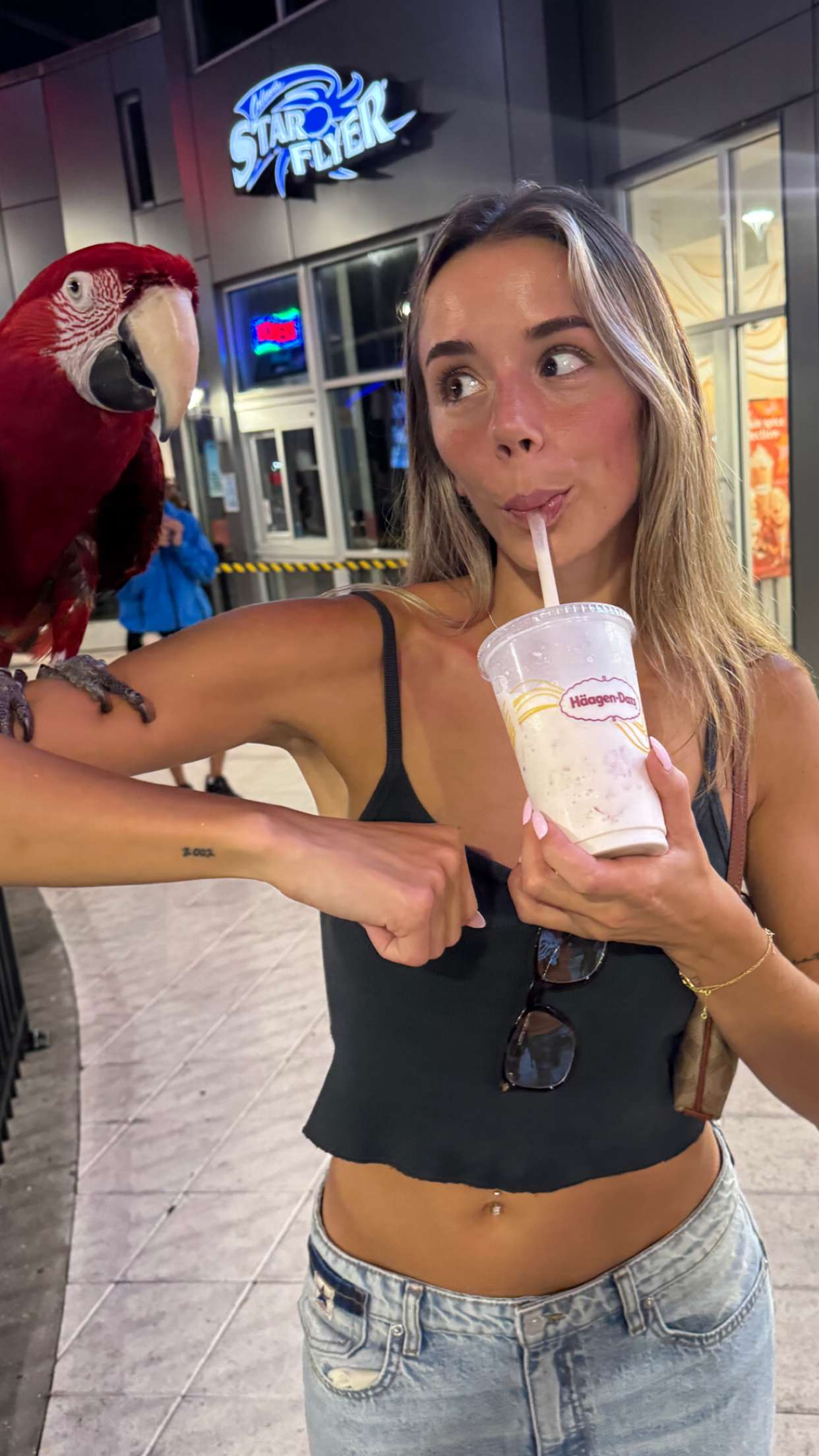 sadie.mckenna snapchat image archive image