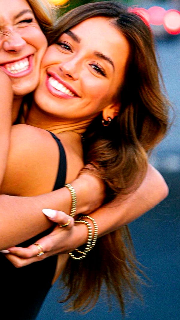 sadie.mckenna image ~ Altpins