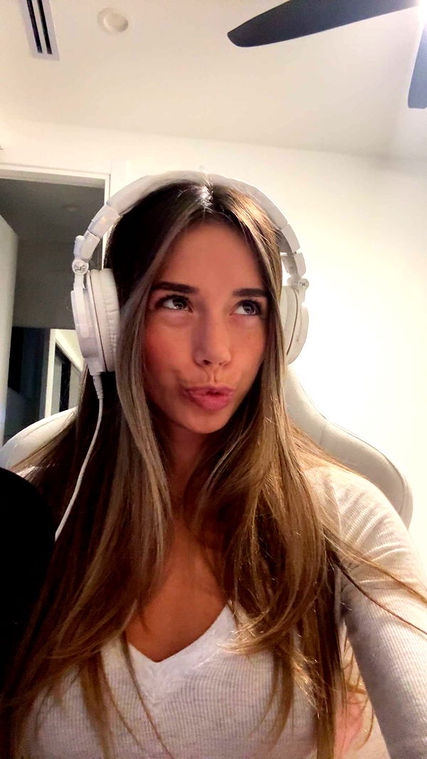 sadie.mckenna image ~ Altpins