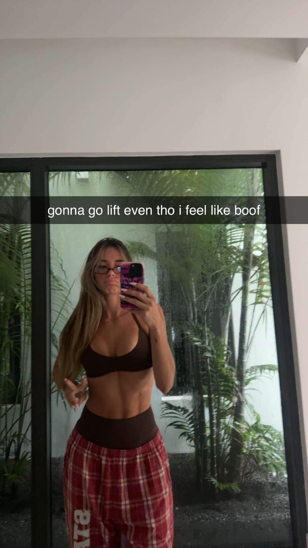 sadie.mckenna snapchat image archive image