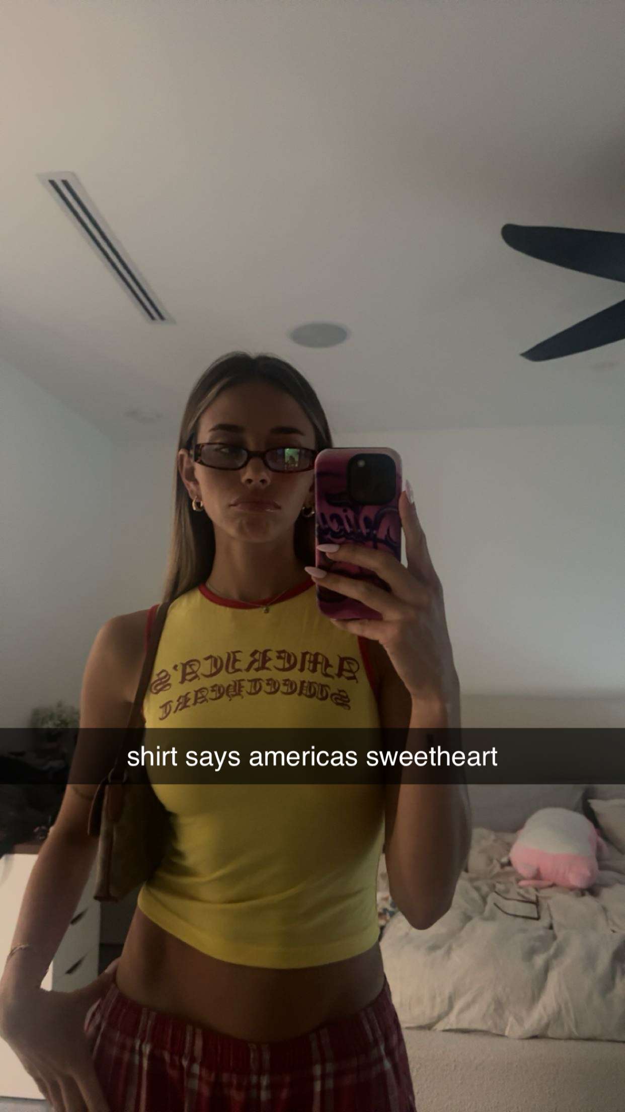 sadie.mckenna snapchat image archive image