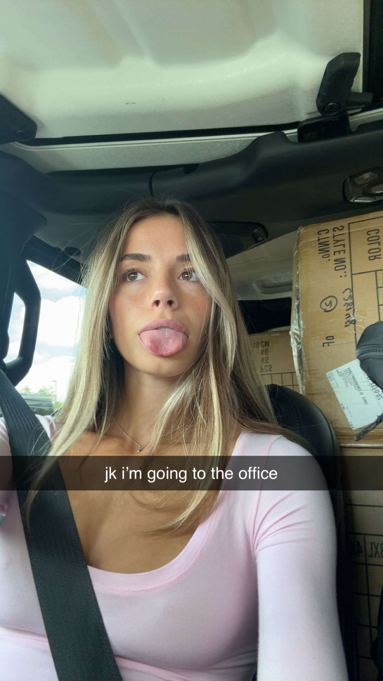 sadie.mckenna snapchat image archive image