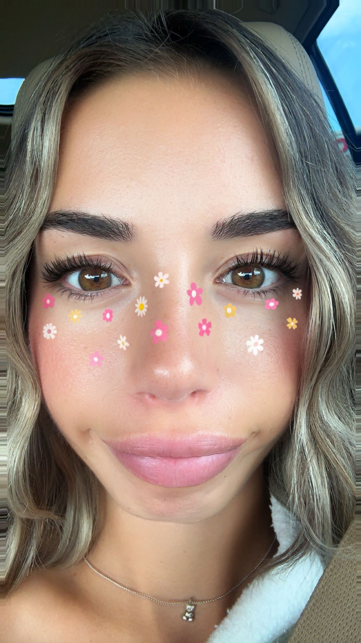 sadie.mckenna snapchat image archive image