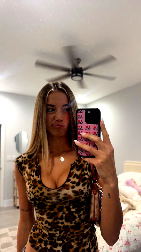 sadie.mckenna image ~ Altpins