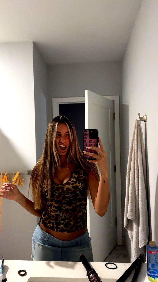 sadie.mckenna image ~ Altpins