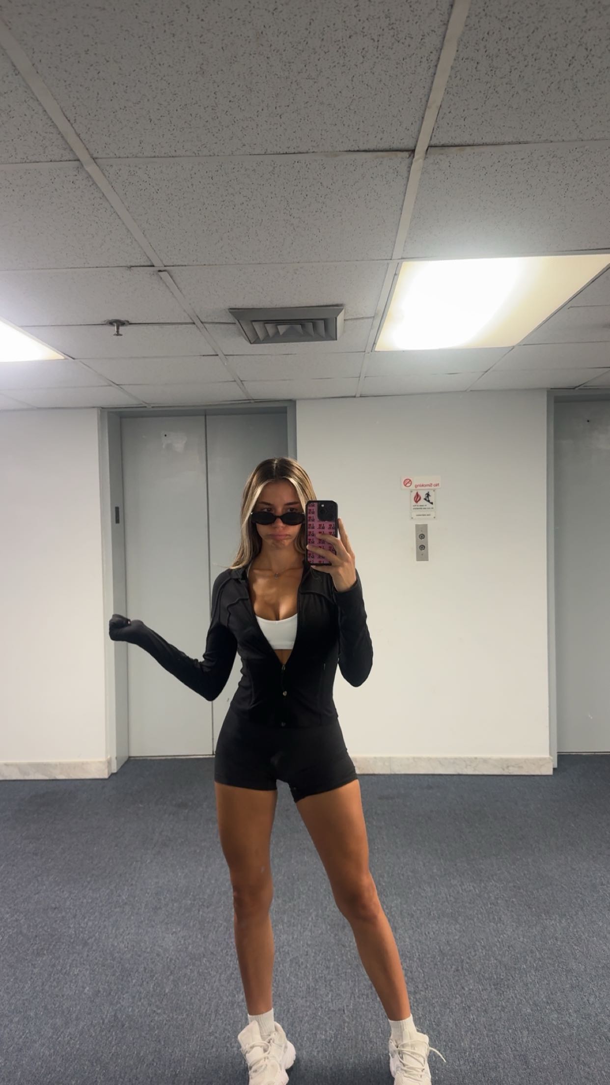 sadie.mckenna snapchat image archive image