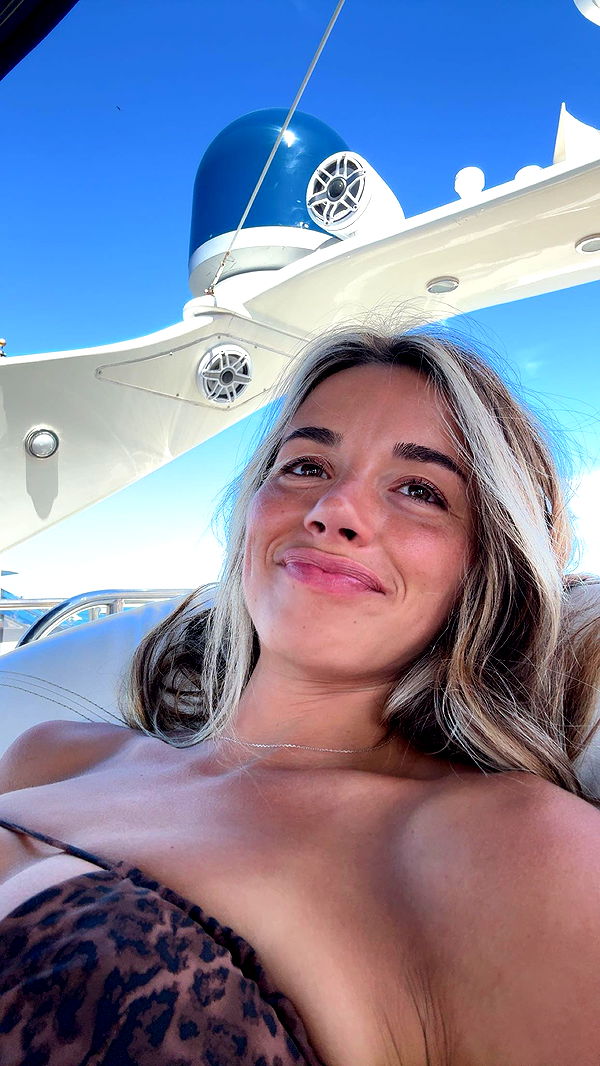 sadie.mckenna image ~ Altpins