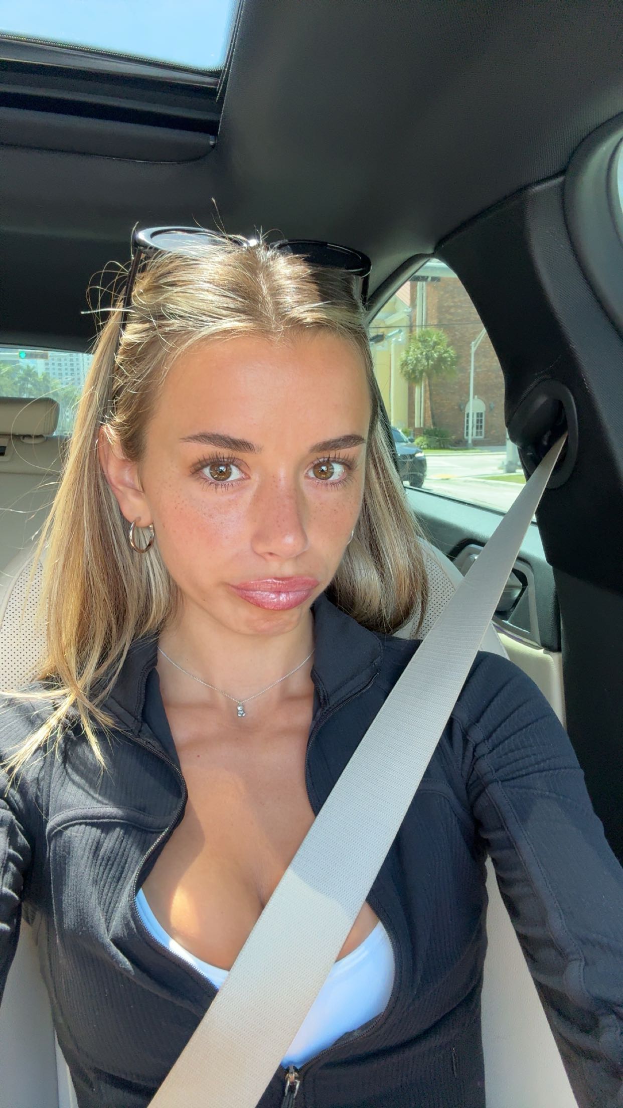 sadie.mckenna snapchat image archive image