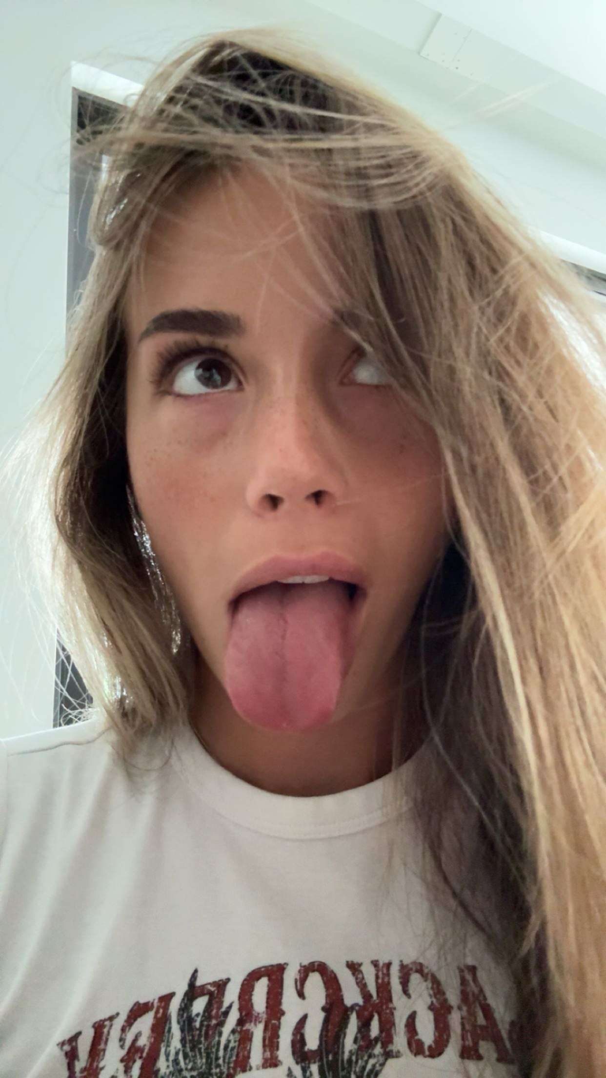 sadie.mckenna snapchat image archive image