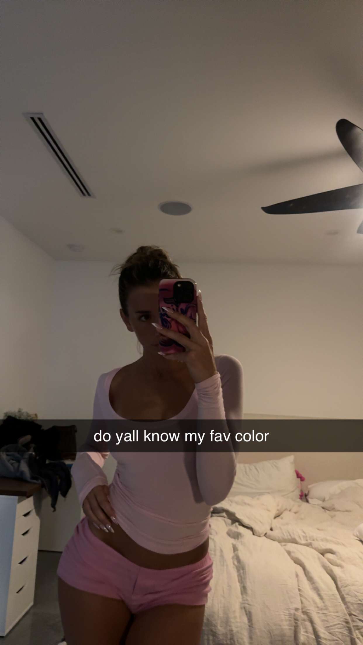 sadie.mckenna snapchat image archive image