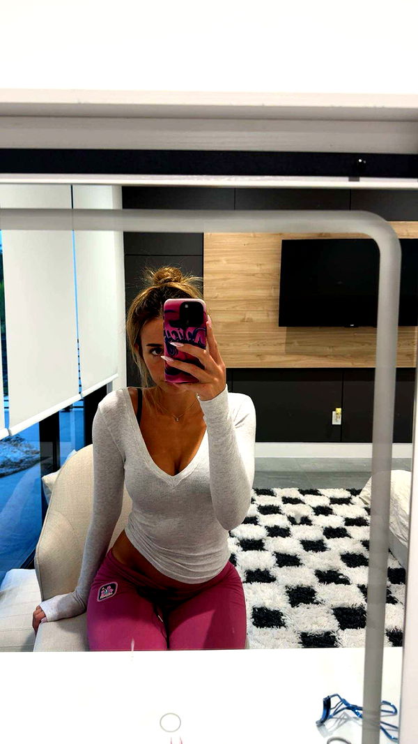 sadie.mckenna image ~ Altpins