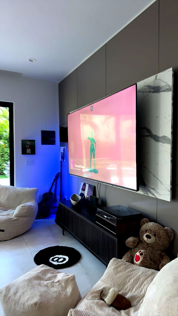 sadie.mckenna image ~ Altpins