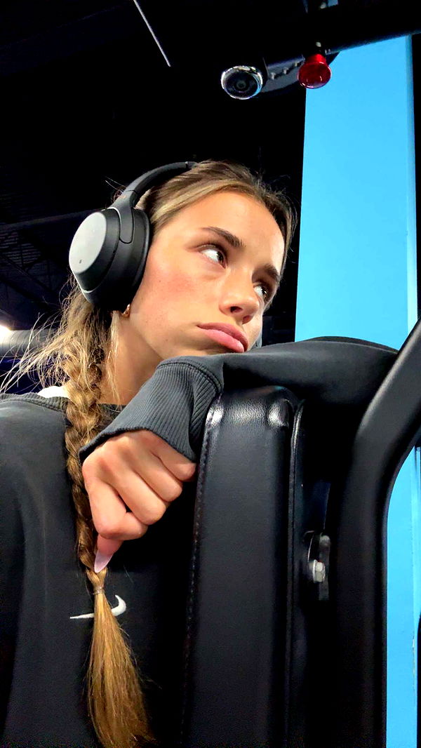 sadie.mckenna image ~ Altpins