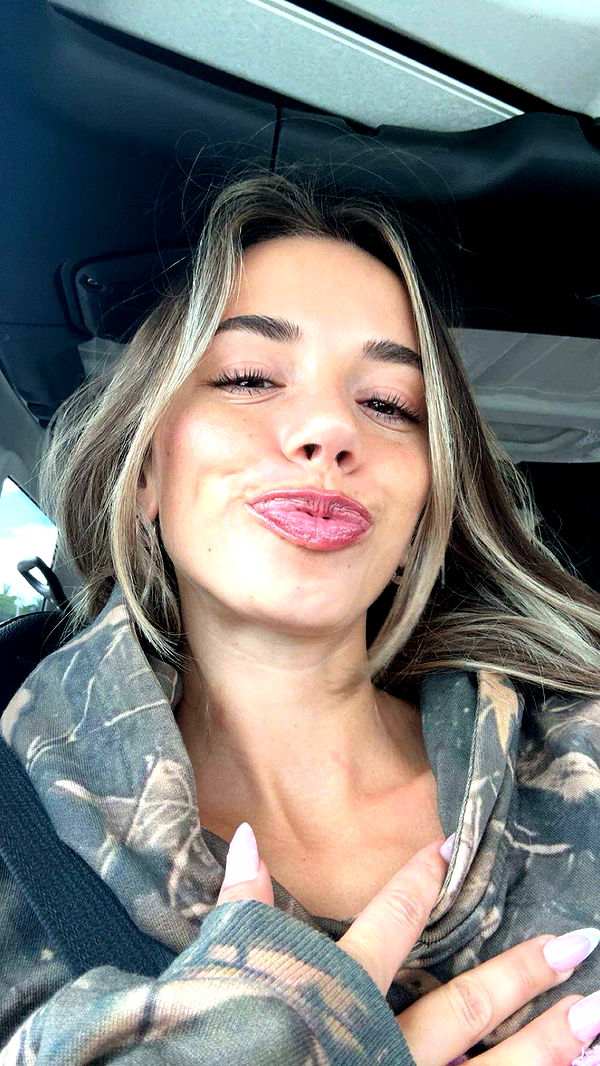 sadie.mckenna image ~ Altpins