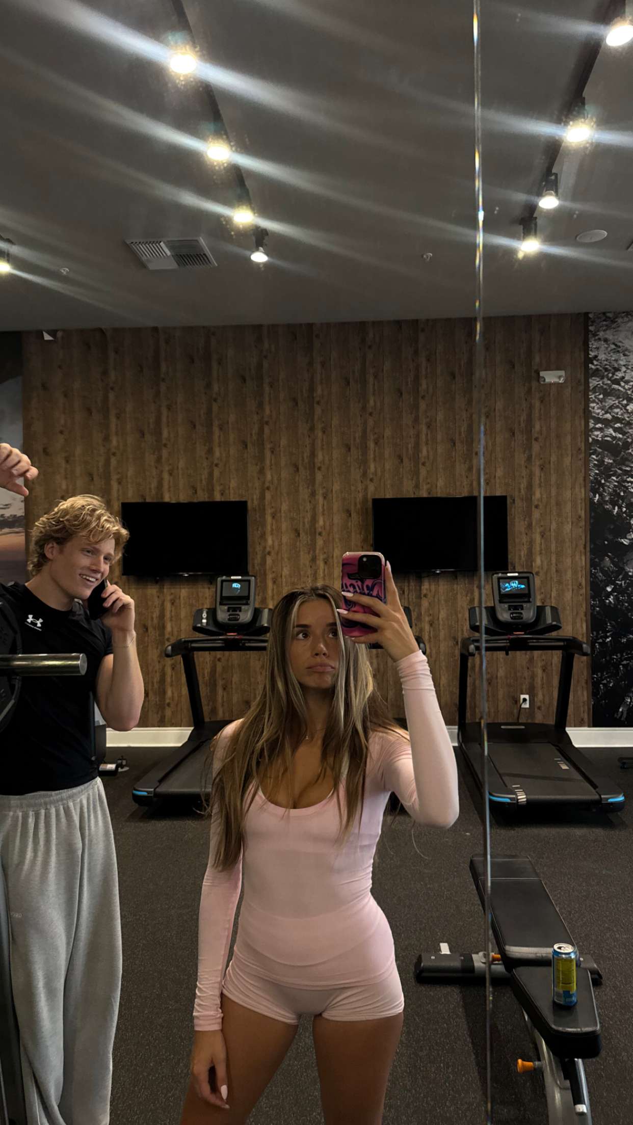 sadie.mckenna snapchat image archive image