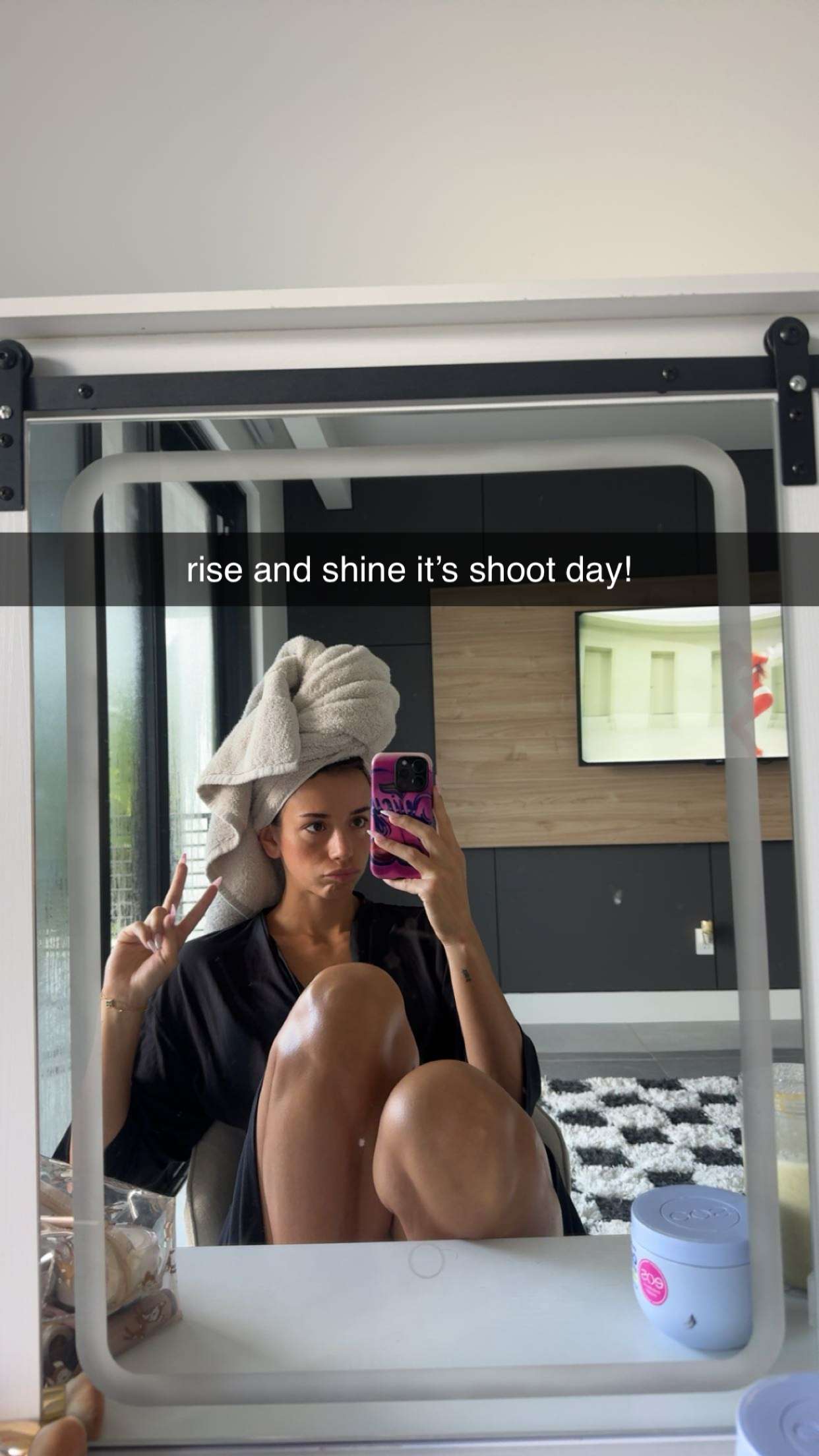 sadie.mckenna snapchat image archive image