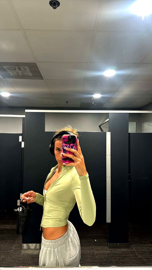 sadie.mckenna image ~ Altpins