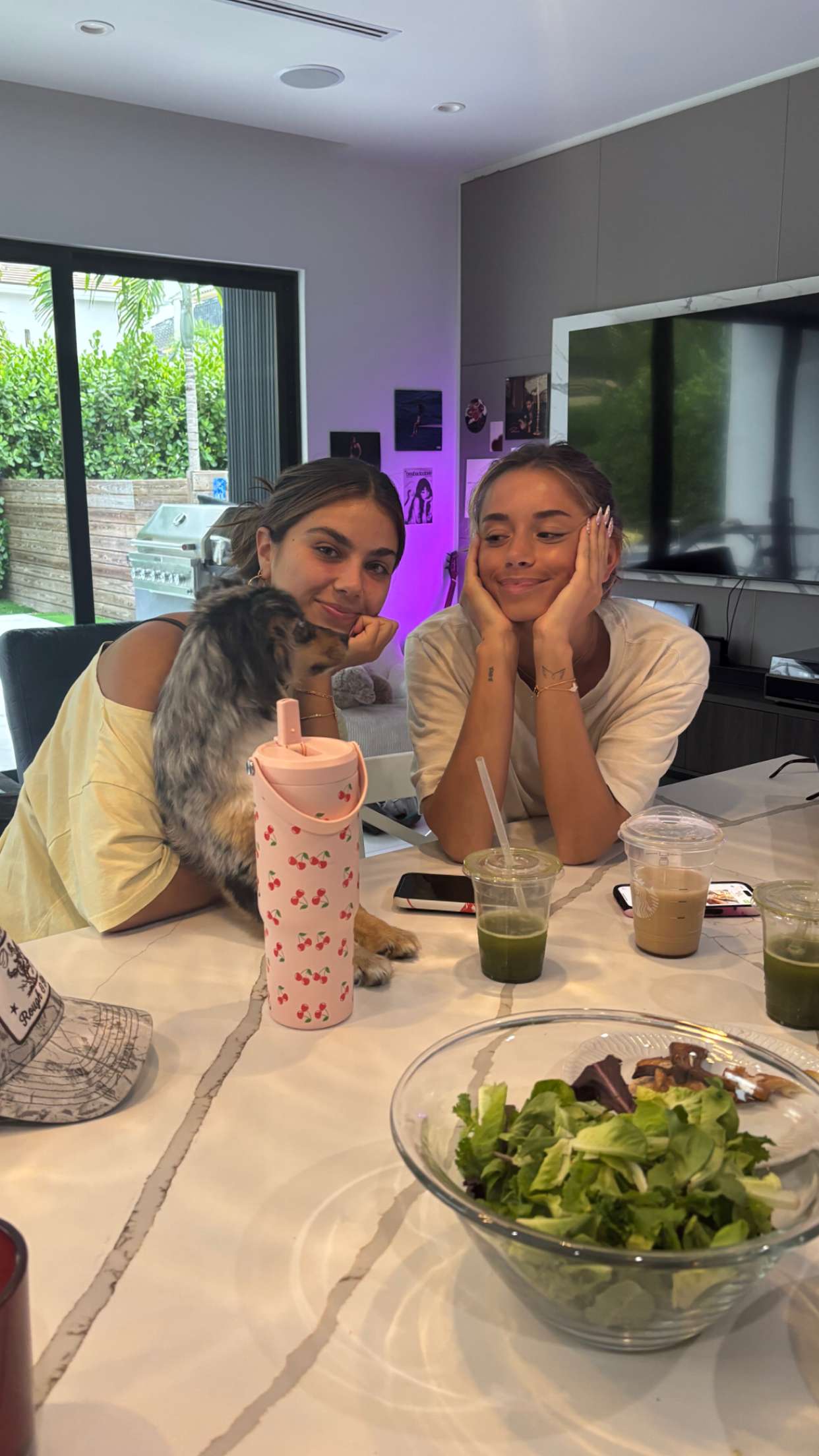 sadie.mckenna snapchat image archive image