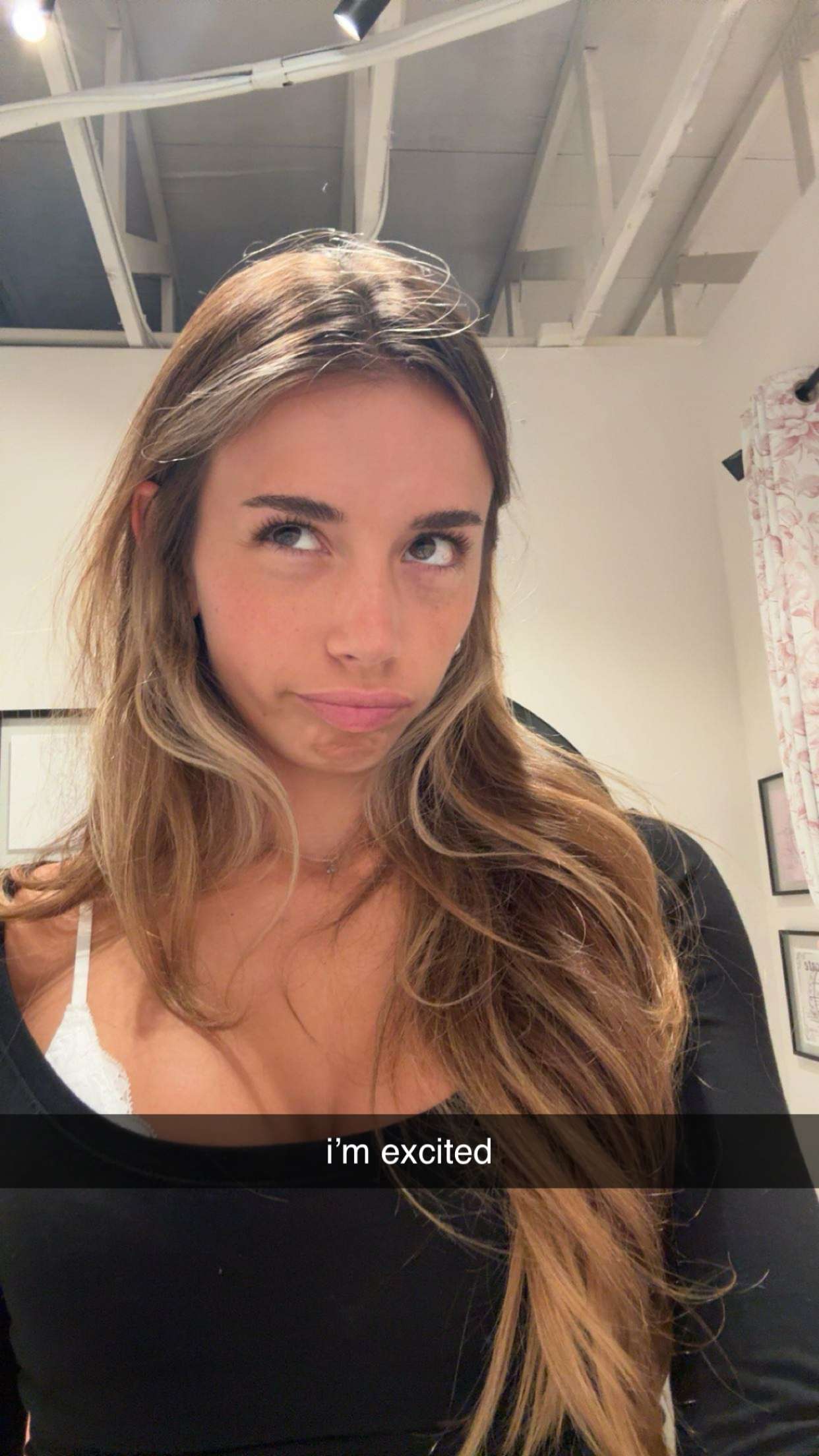 sadie.mckenna snapchat image archive image