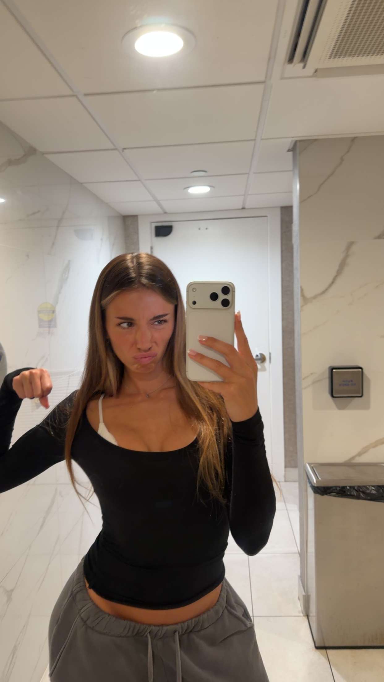 sadie.mckenna snapchat image archive image