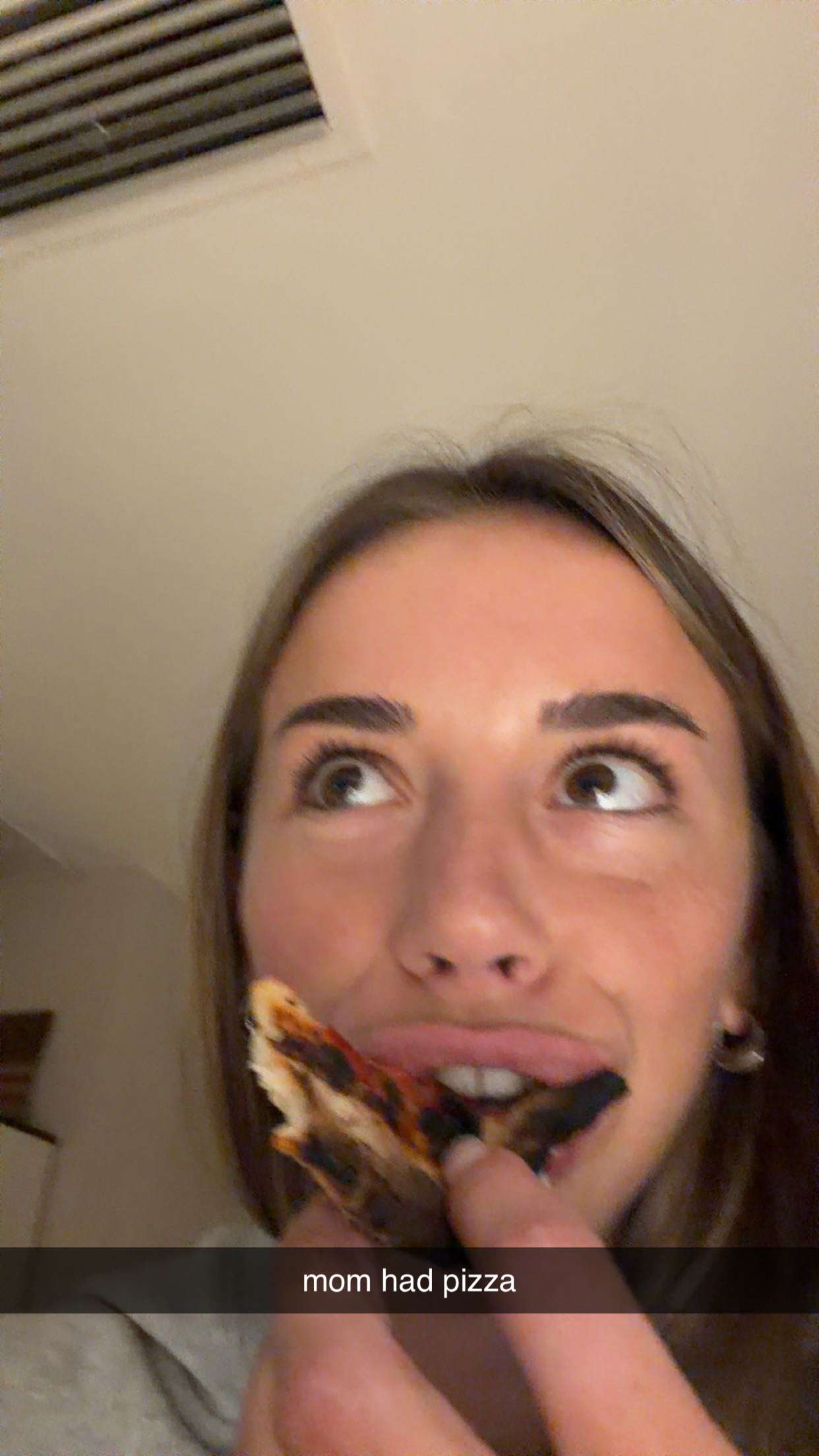 sadie.mckenna snapchat image archive image