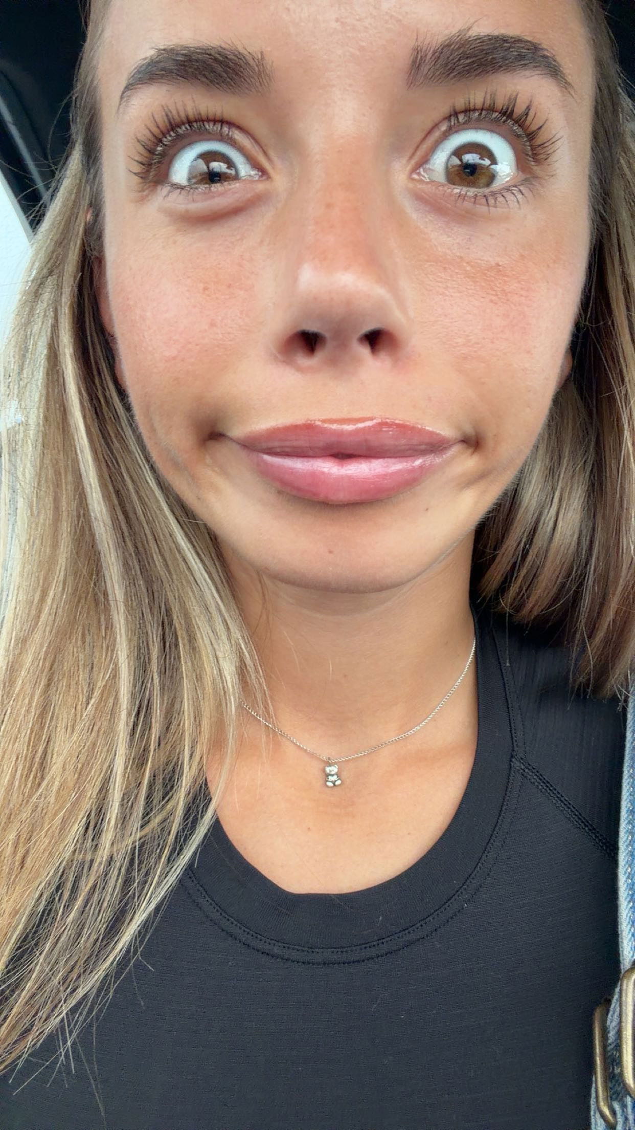 sadie.mckenna snapchat image archive image