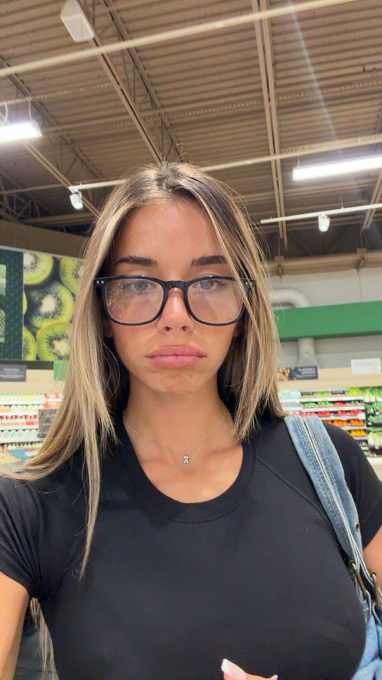 sadie.mckenna snapchat image archive image