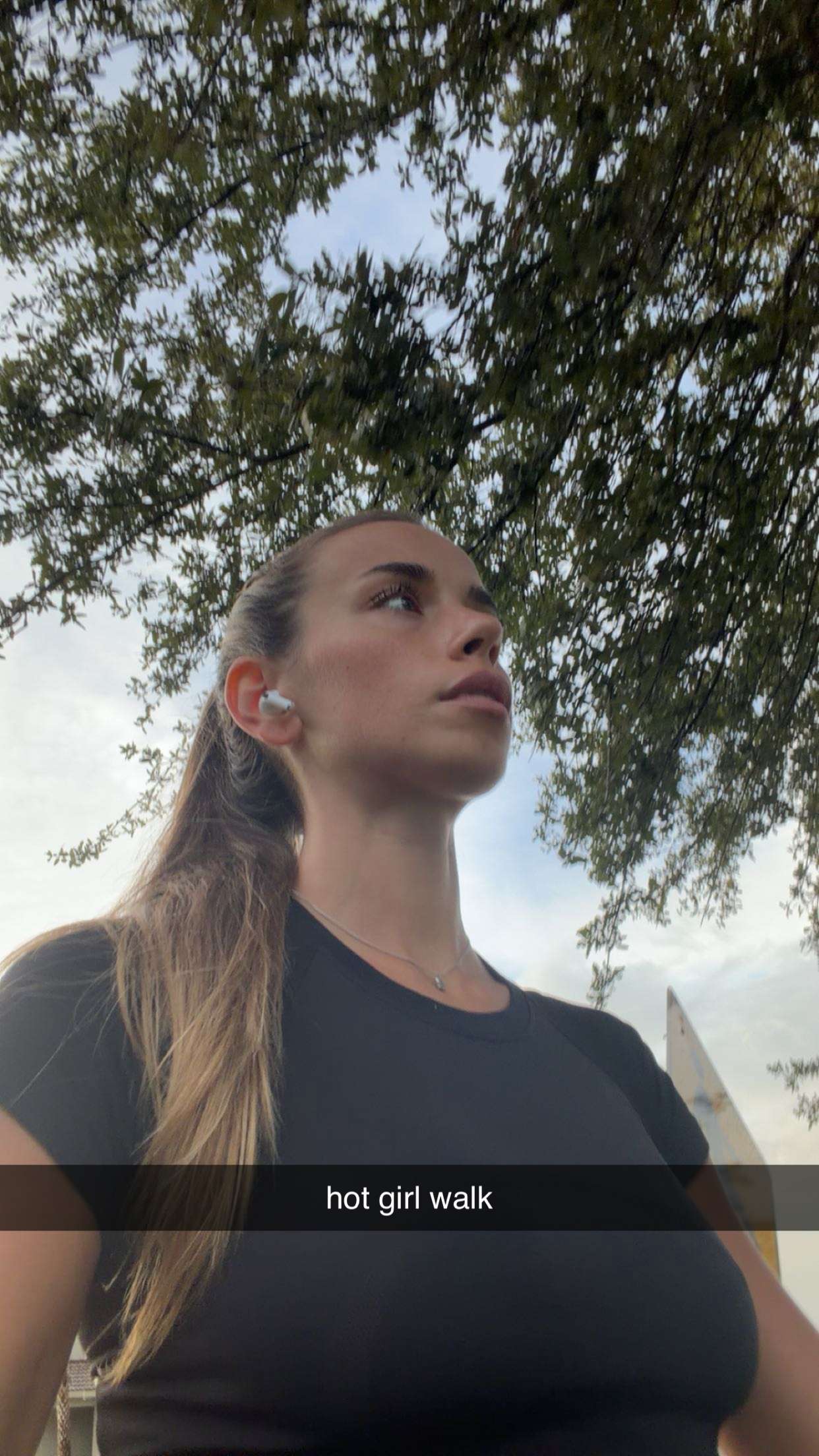 sadie.mckenna snapchat image archive image