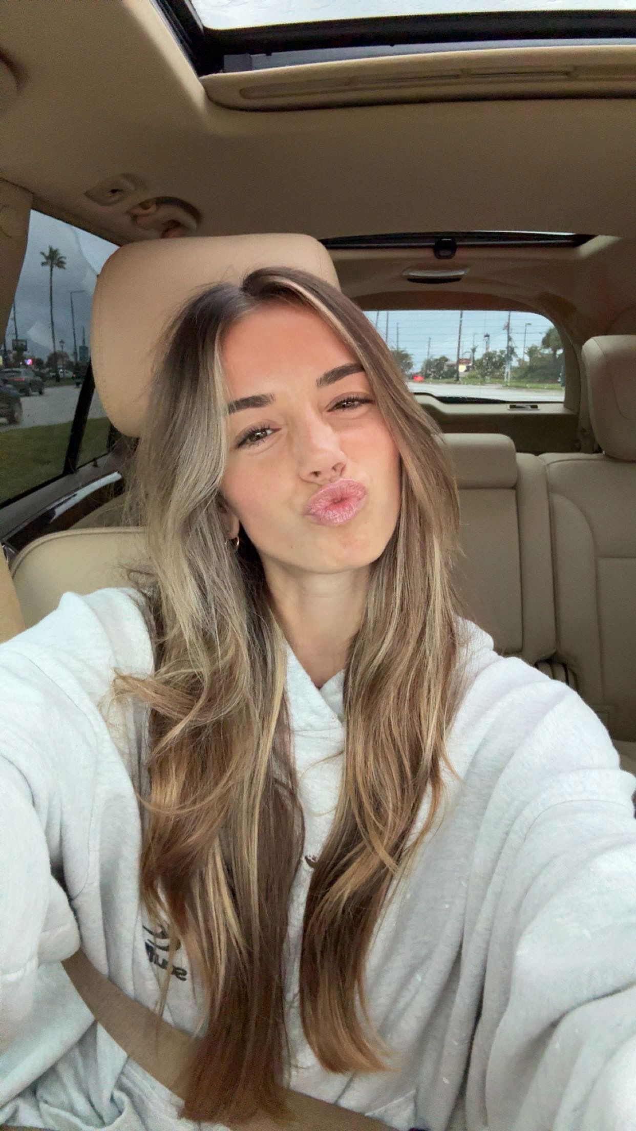 sadie.mckenna snapchat image archive image