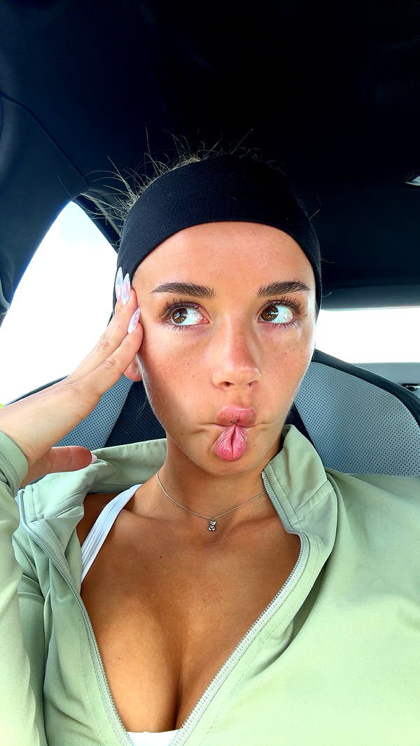 sadie.mckenna image ~ Altpins