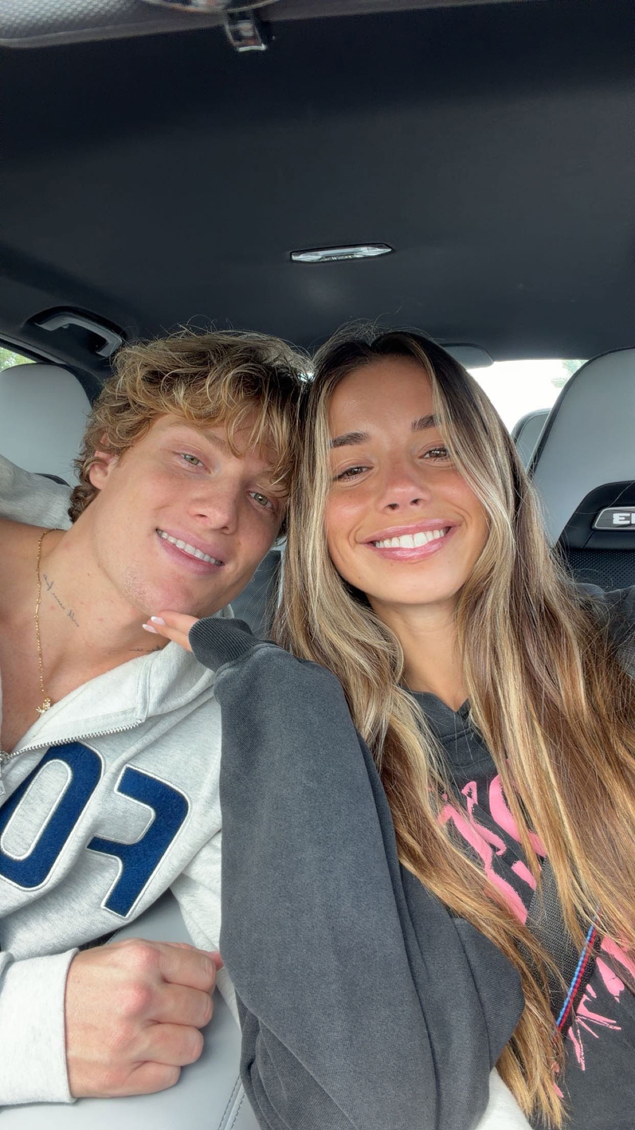 sadie.mckenna snapchat image archive image