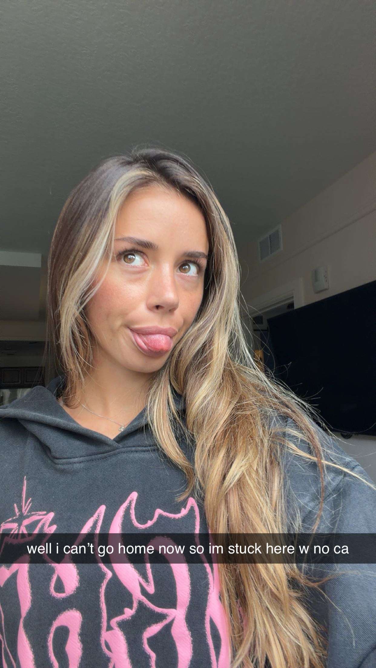 sadie.mckenna snapchat image archive image