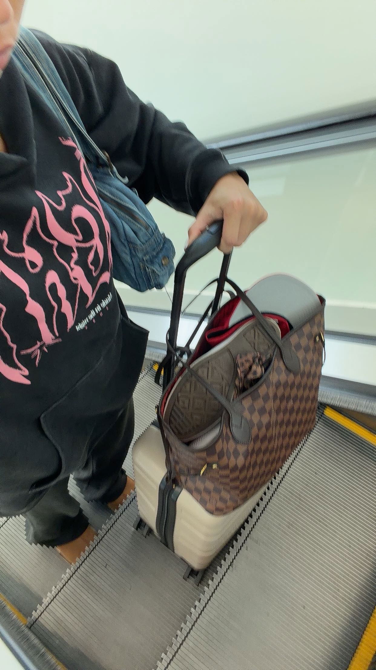 sadie.mckenna snapchat image archive image