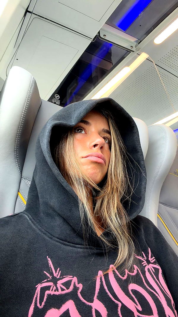 sadie.mckenna image ~ Altpins