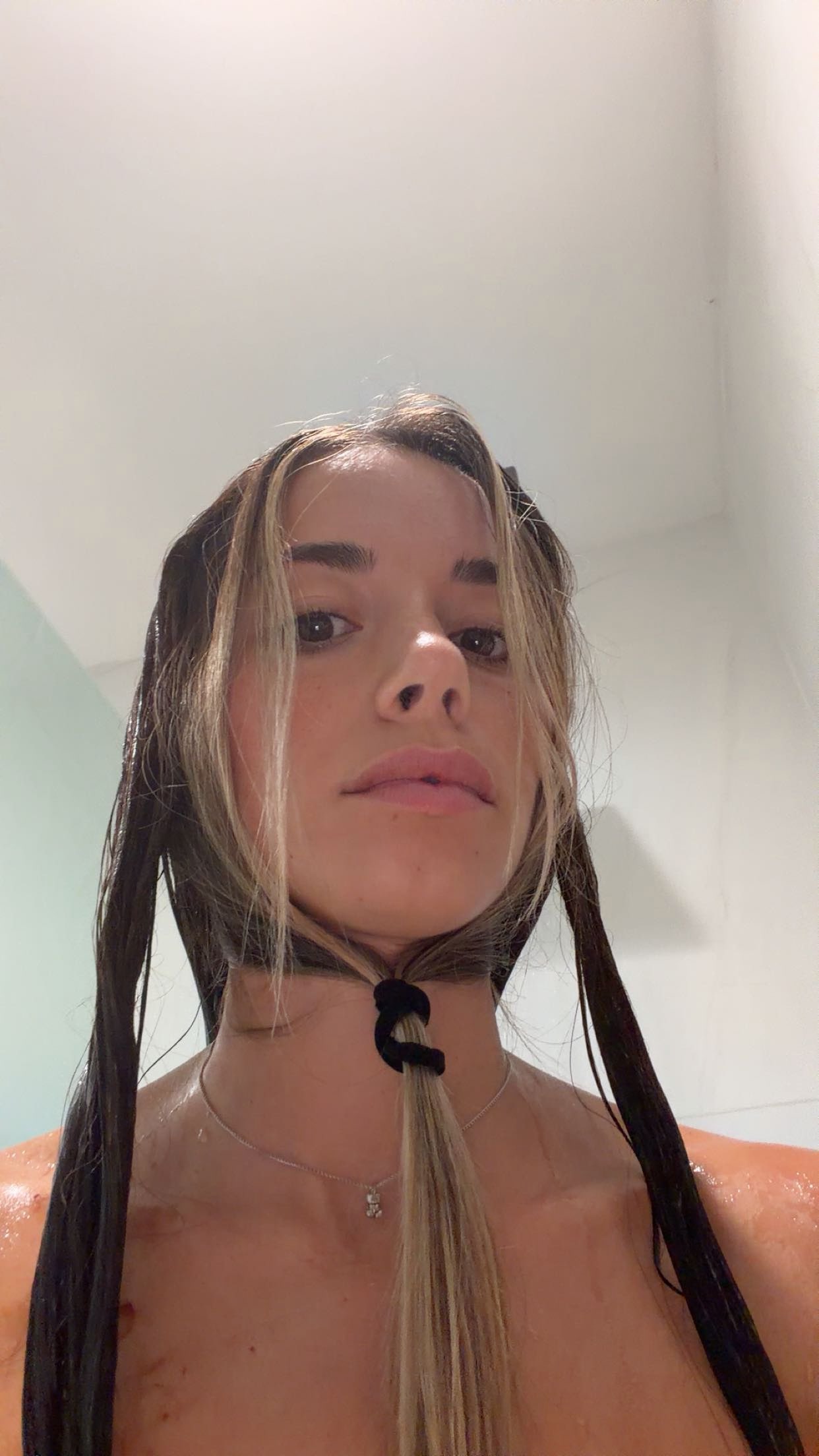 sadie.mckenna snapchat image archive image