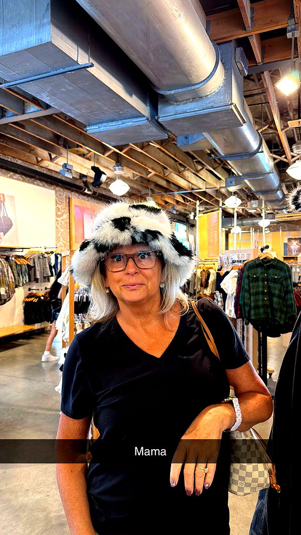 sadie.mckenna image ~ Altpins