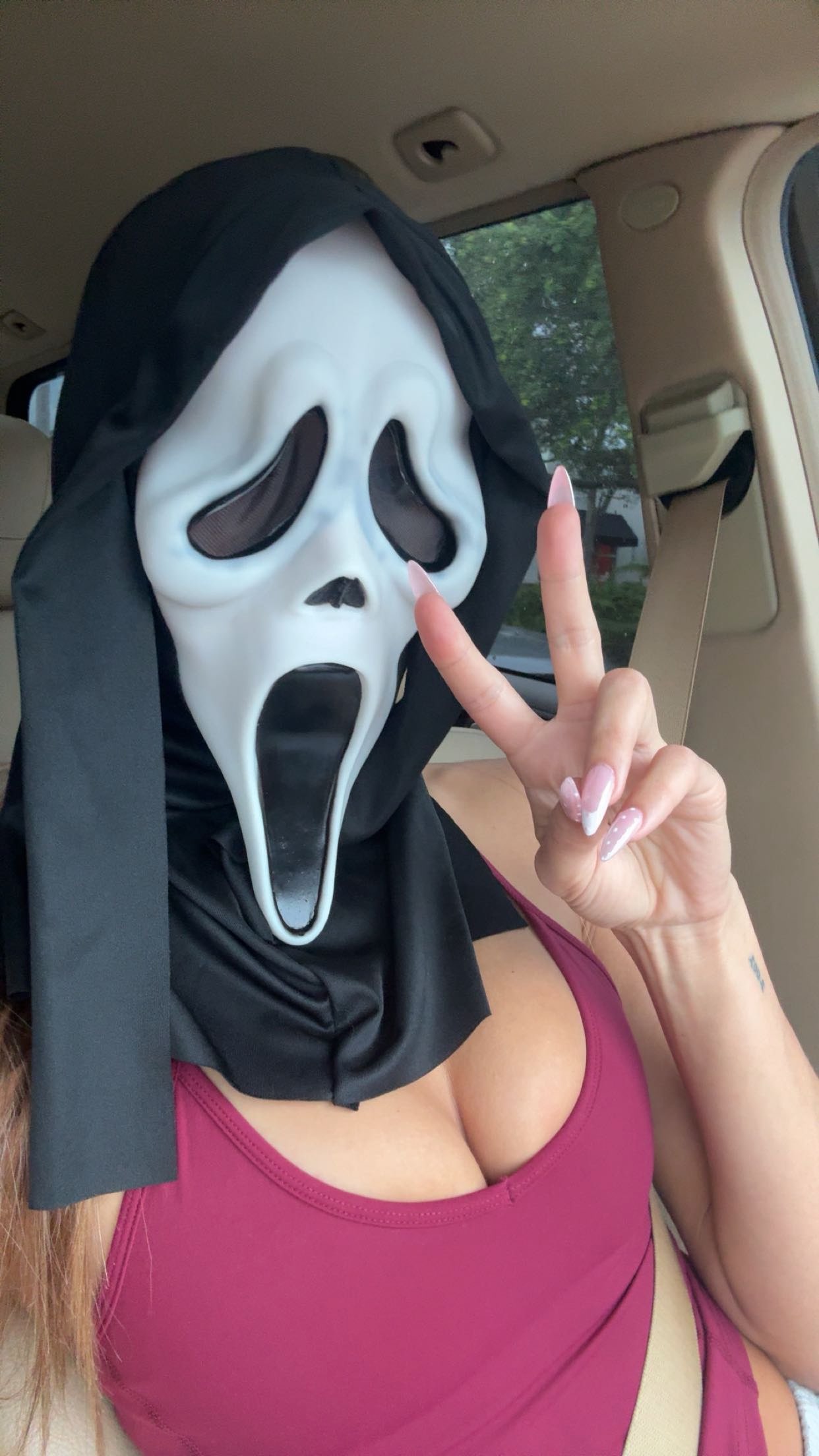 sadie.mckenna snapchat image archive image