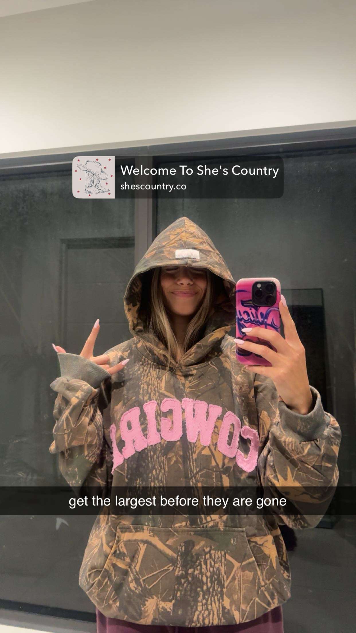 sadie.mckenna snapchat image archive image